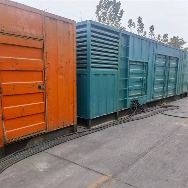 万柏林如何选择适合 600kW 柴油发电机组的热继电器?
