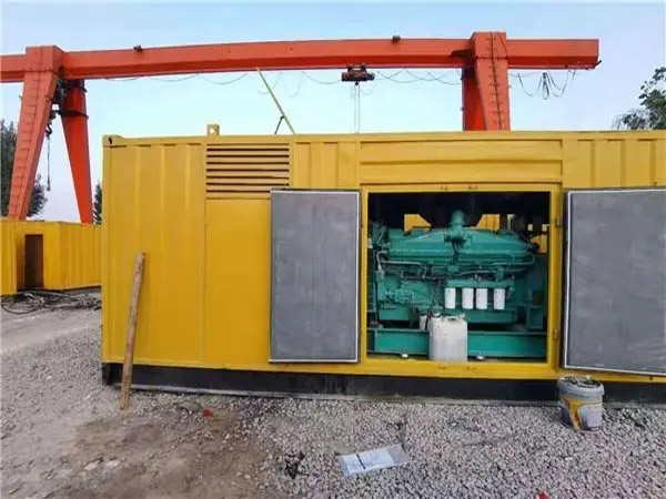 万柏林冬季低温环境下，500KW发电机组应该选择什么类型的启动电瓶？